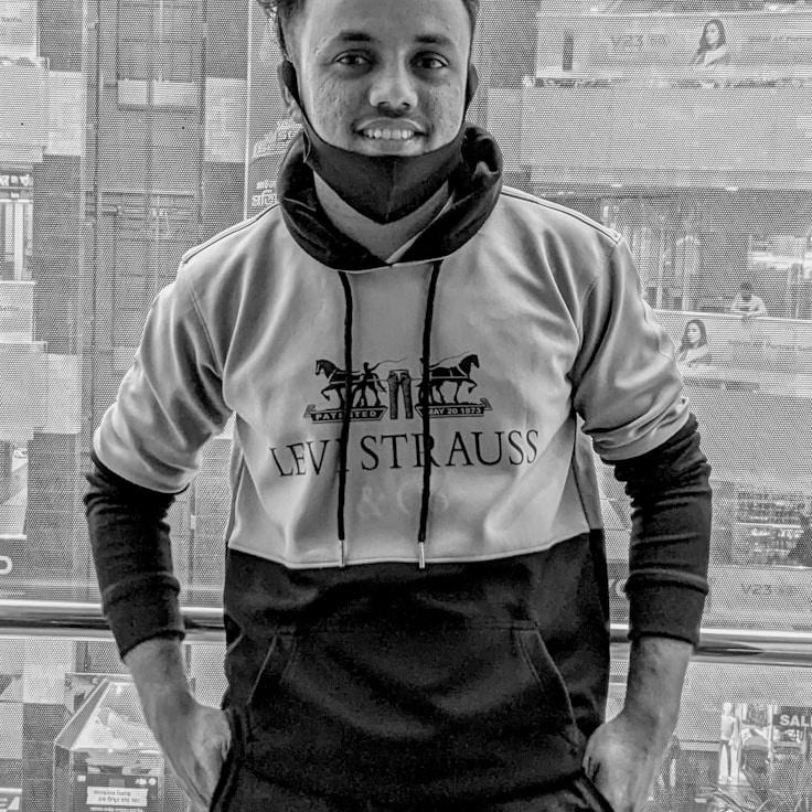 Portrait of Nova Castellano, group coordinator and fusion cooking expert